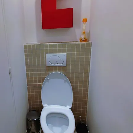 Дом отдыха Atelier D'artiste - Loft With Garden Center Of Париж
