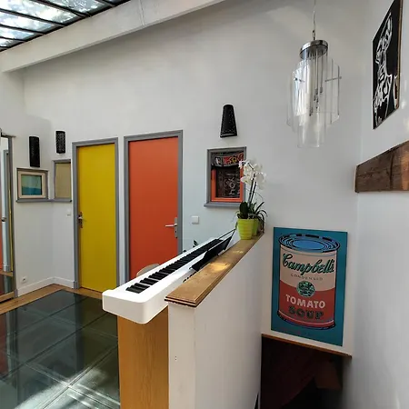 Holiday home Atelier D'artiste - Loft With Garden Center Of