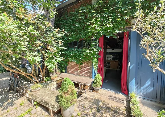 Atelier D'artiste - Loft With Garden Center Of *